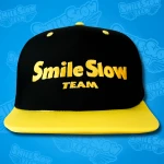 CZAPKA Z ŻÓŁTYM DASZKIEM - SMILESLOW TEAM